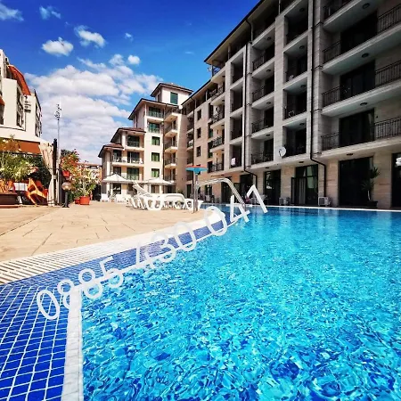 Pool Amadeus Lux Apartment *