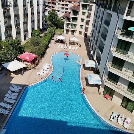 Apartment Pool Amadeus Lux