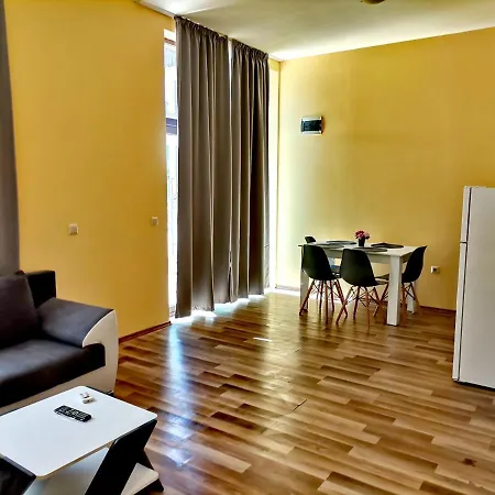 Pool Amadeus Lux Apartment