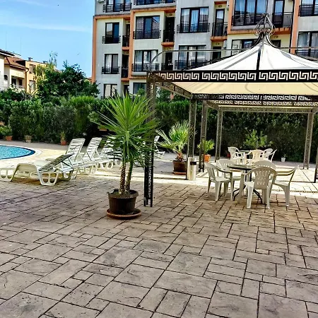 Pool Amadeus Lux Apartment